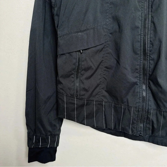 Lululemon Womens Size 4 Spring Forward Hidden Hood Jacket - Picture 7 of 16